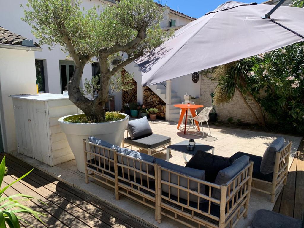Maison Face Au Soleil Le Bois-Plage-en-Ré Exterior foto